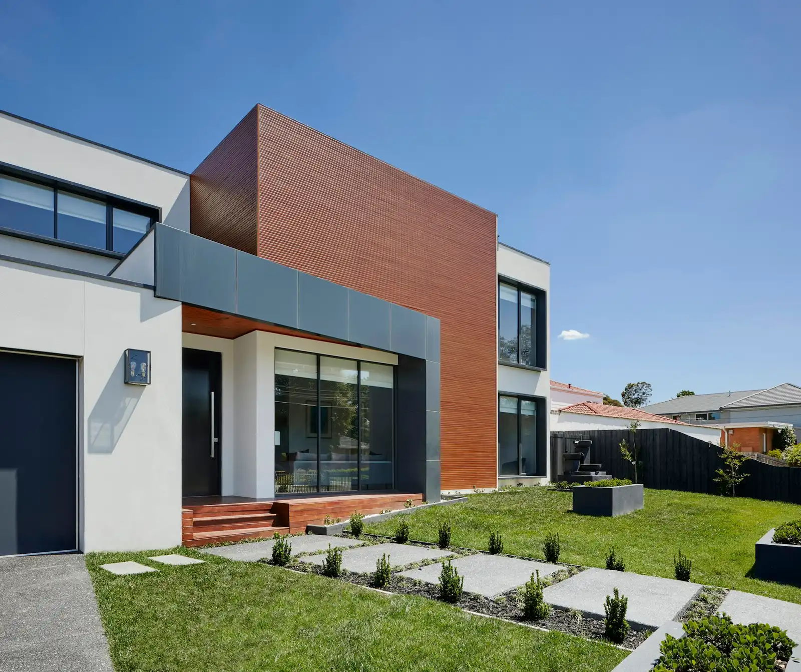 Contemporary Charlotte area home with landscaped front yard