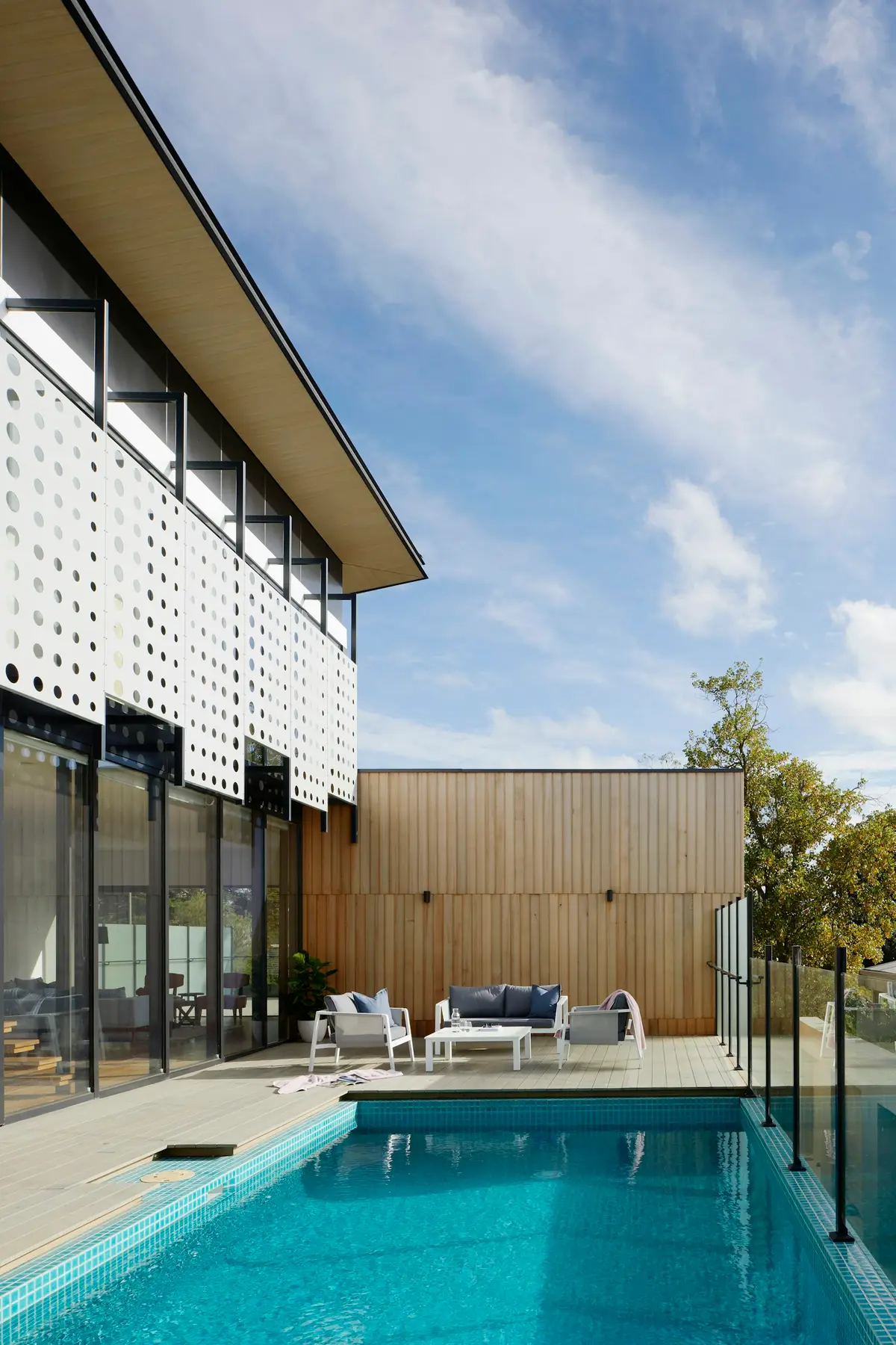 Outdoor living addition